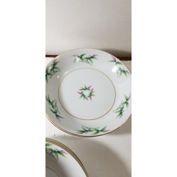 Harmony House Mandarin Fine China (3.1243) - Picture 8 of 10